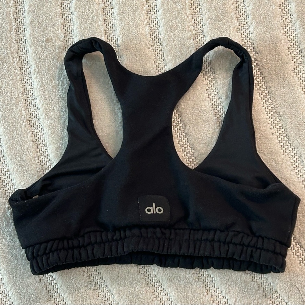 Alo Yoga Accolade Sweatshirt Black Sports Bra - S - Picture 5 of 10
